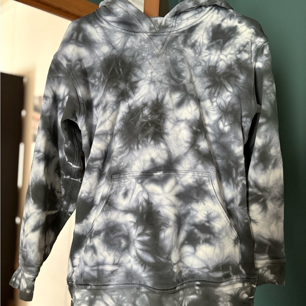 lululemon athletica Gray Tie-Dye Sweater